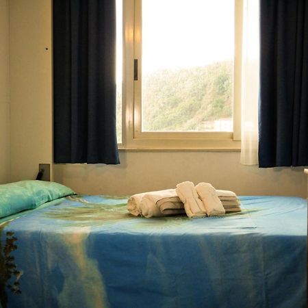 Mare Roccia Beachfront Apartment ตาออร์มินา ภายนอก รูปภาพ