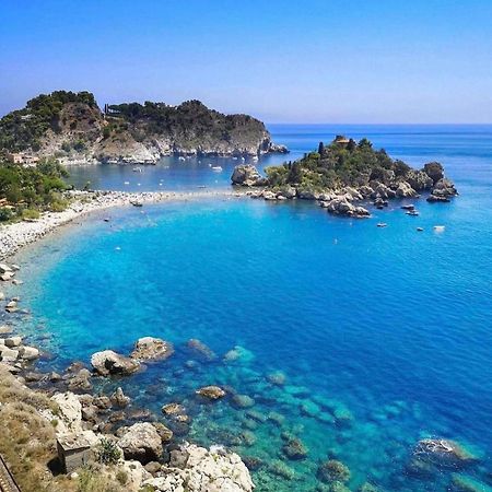 Mare Roccia Beachfront Apartment ตาออร์มินา ภายนอก รูปภาพ